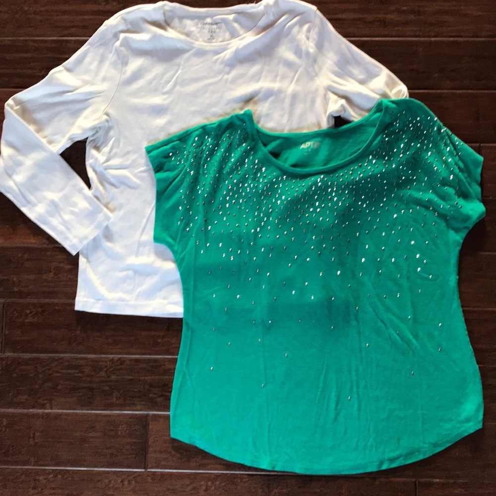 Set of 2 Tops 💚